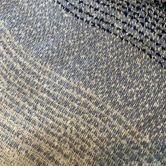 Light weight poncho Light blue, navy and cream NWT One size Fringe bottom - Picture 5 of 8